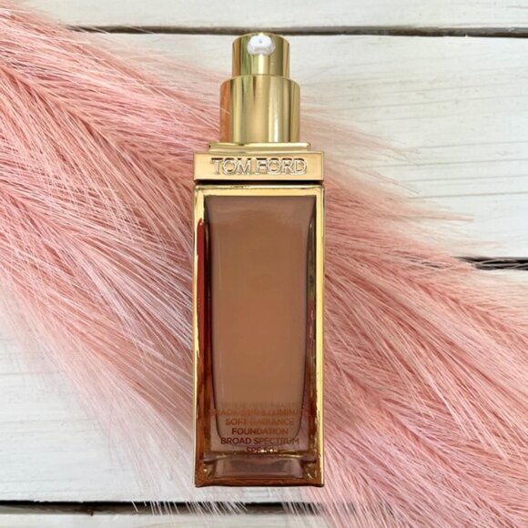 HP🎉 NIB Tom Ford Shade and Illuminate Foundation - Picture 15 of 16